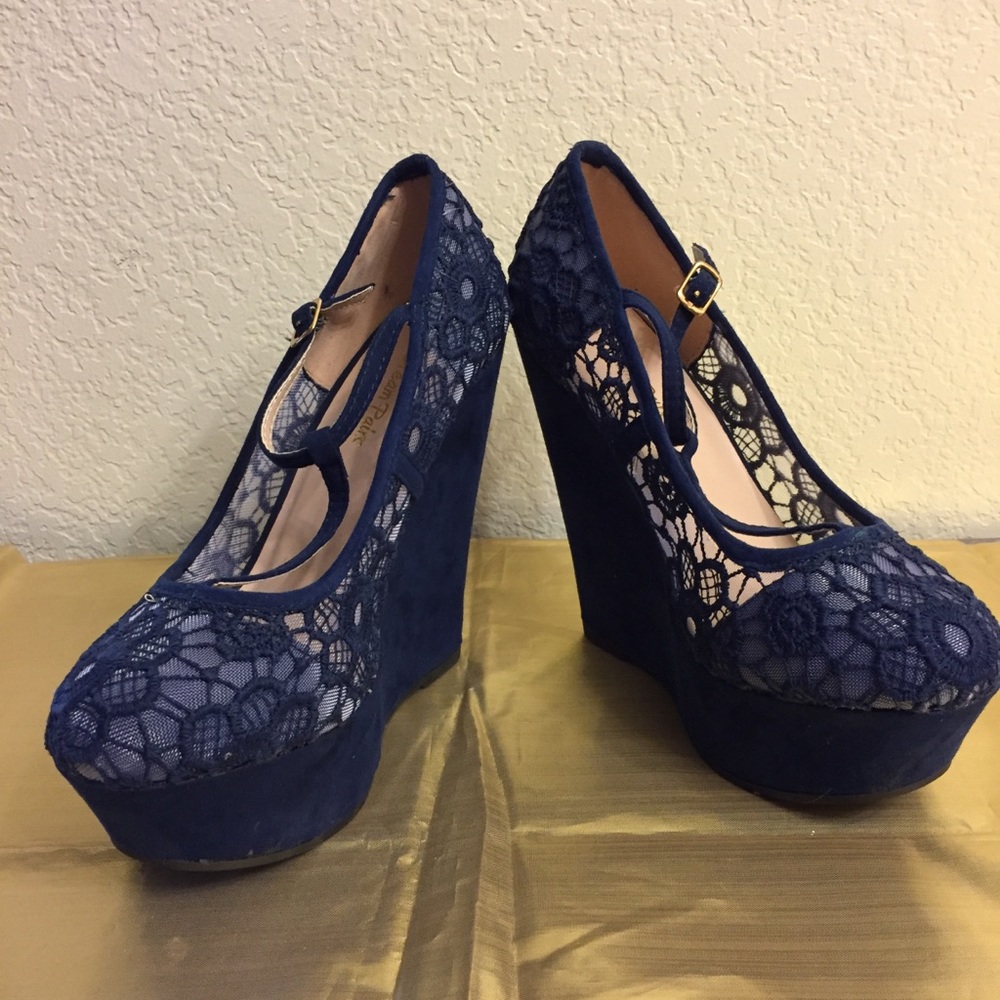 BLUE LACE WEDGES